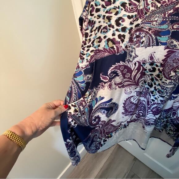 Chicos Asymmetrical Paisley Print Button-Back Lightweight Tunic sz L 2 pockets - Picture 10 of 12